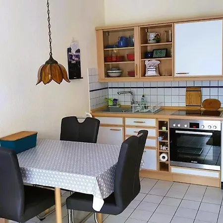 Meerzeit Helle Mit Balkon Nahe Der Ostsee *