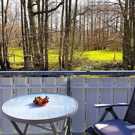 Meerzeit Helle Mit Balkon Nahe Der Ostsee 公寓